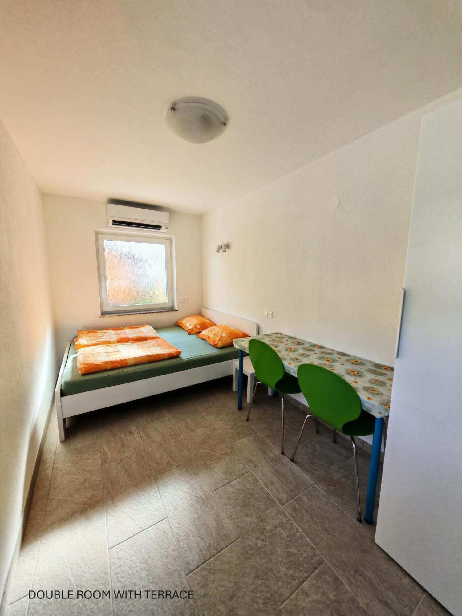 Apartment And Room Anica Tolmin Exterior photo